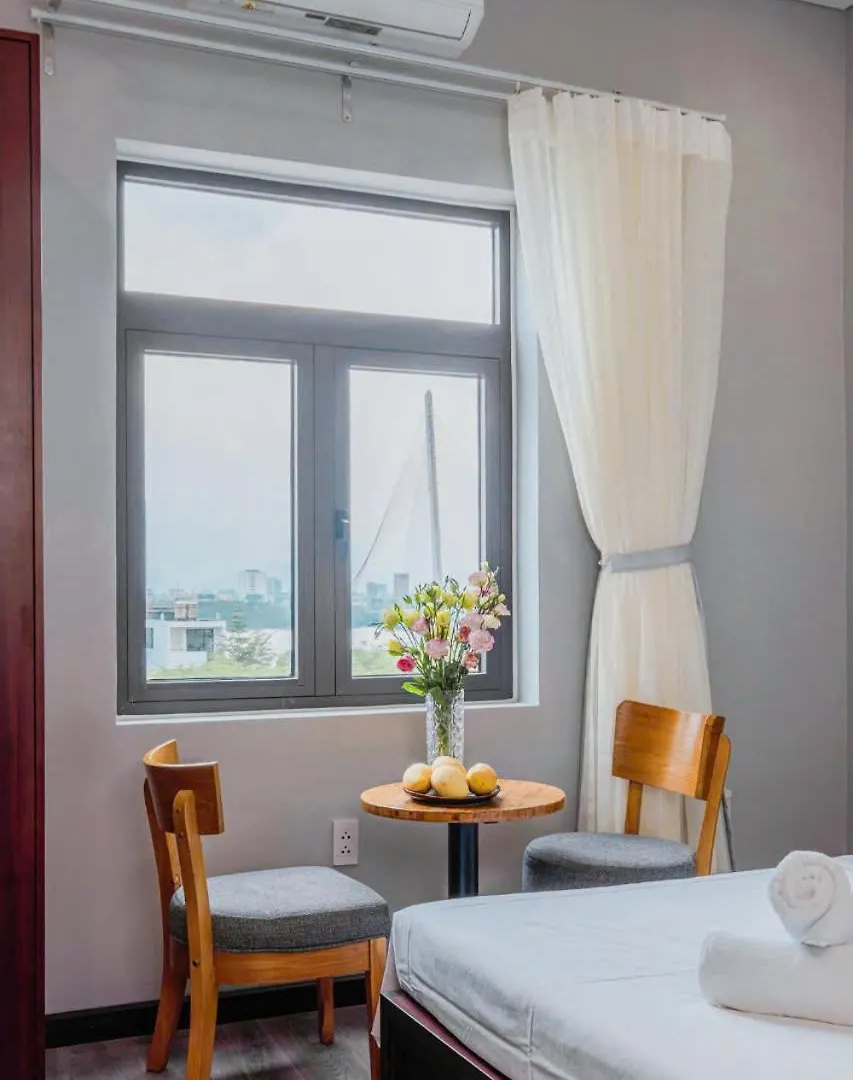 Snite Han Riverside Suites Danang Aparthotel