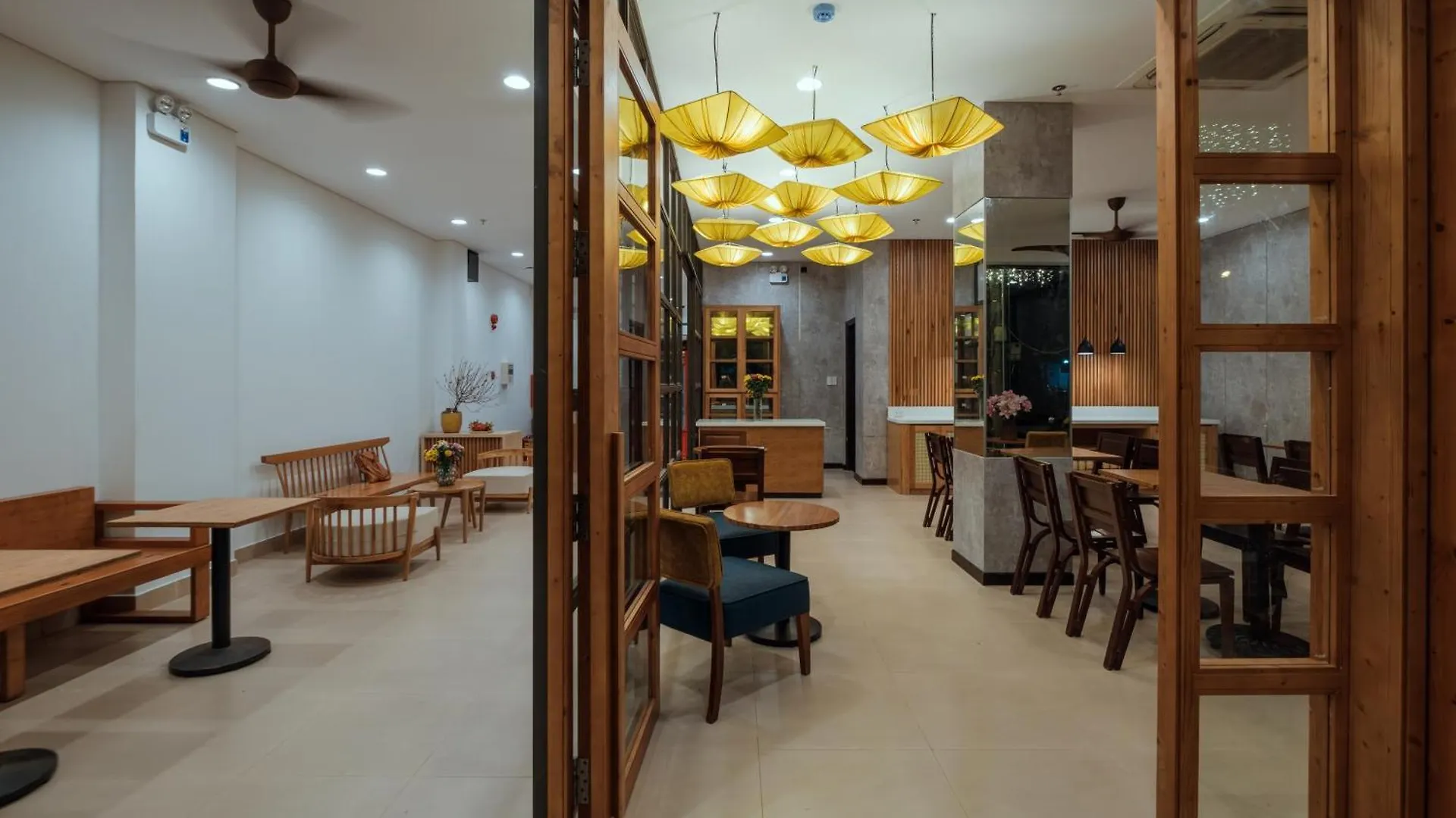 Snite Han Riverside Suites Danang Vietnam