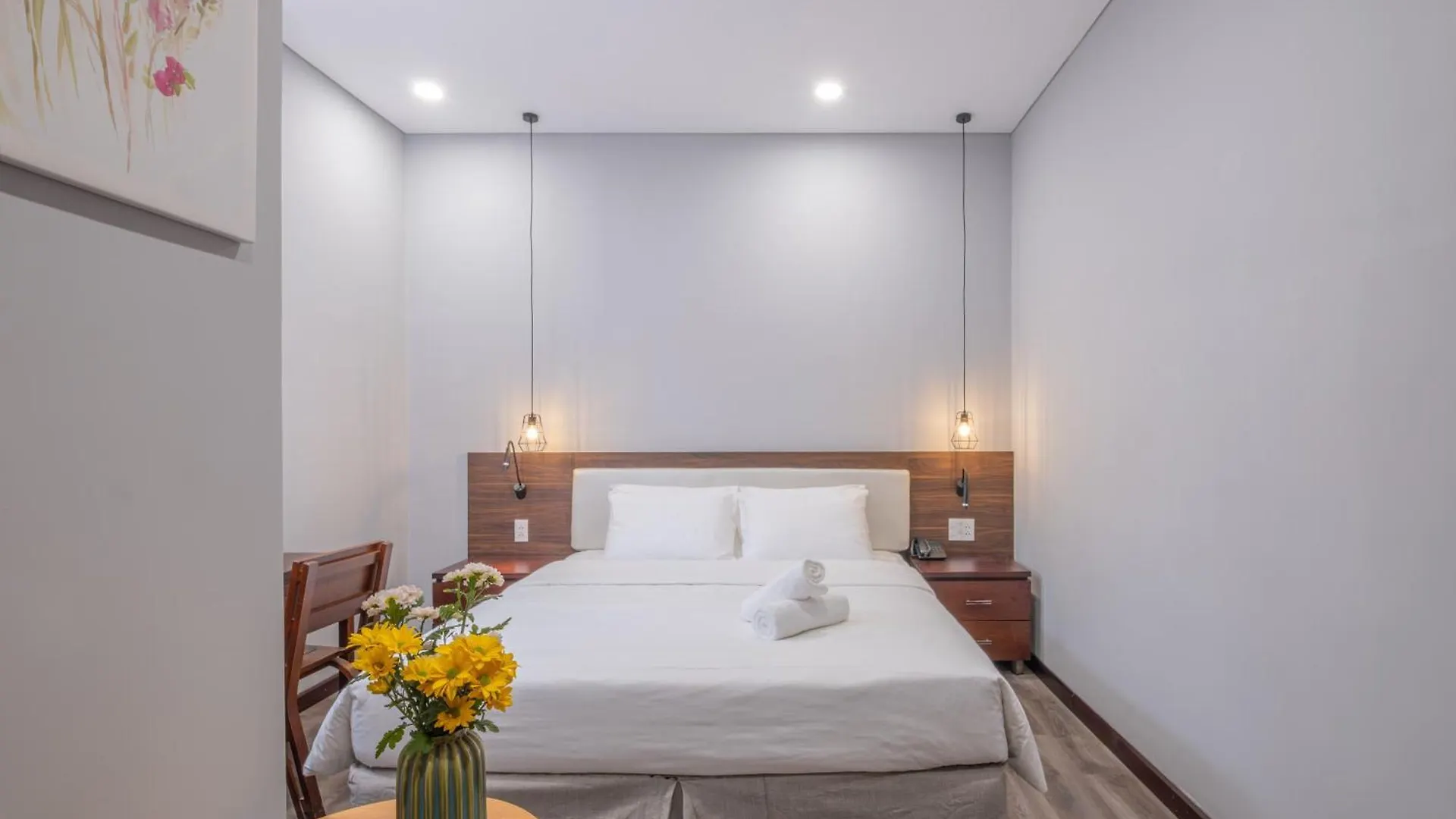 Snite Han Riverside Suites Da Nang Aparthotel