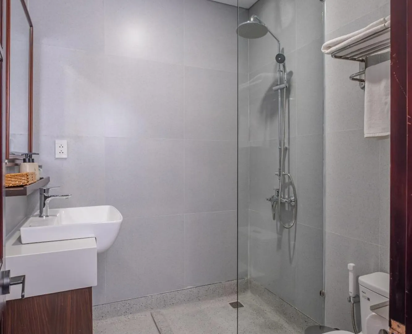 Aparthotel Snite Han Riverside Suites Da Nang