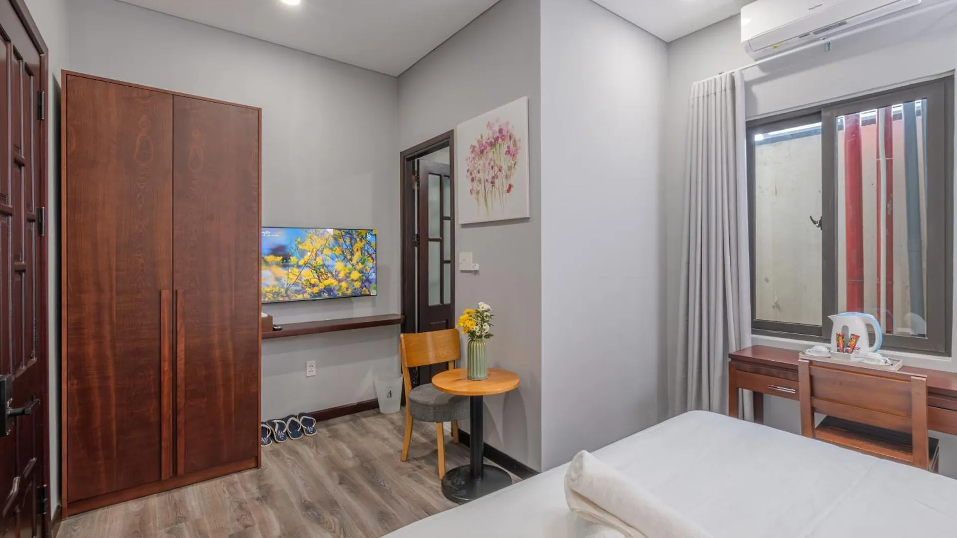 Snite Han Riverside Suites Da Nang 0*,