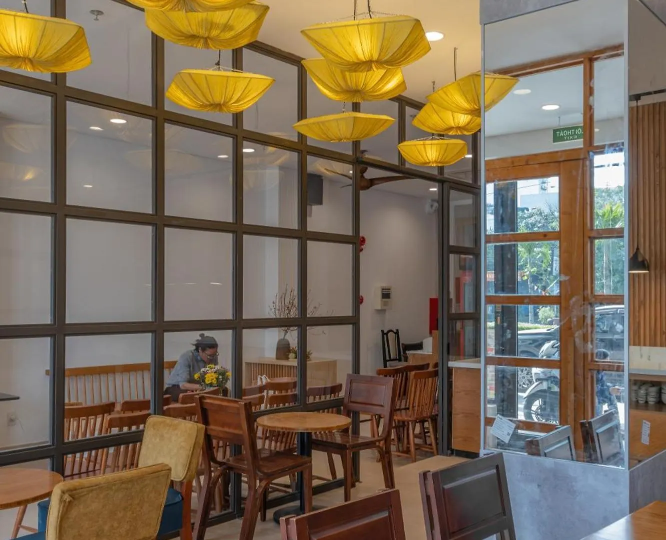 Snite Han Riverside Suites Da Nang Vietnam
